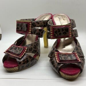 Poetic License Moonlight Dancer Leopard Print Platform Red Trim Size 39.5 (9 us)